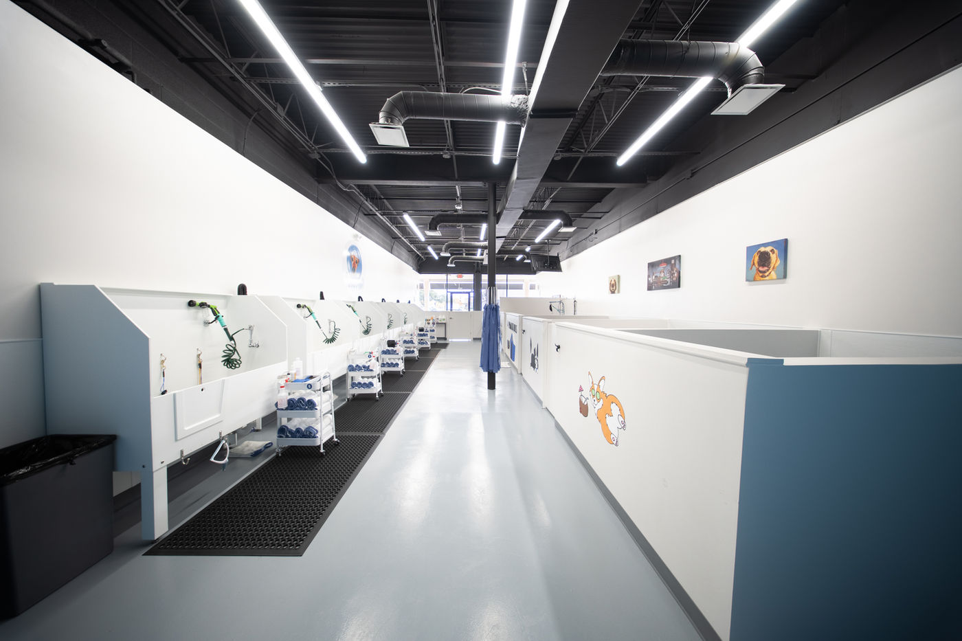 Fitness studio corridor